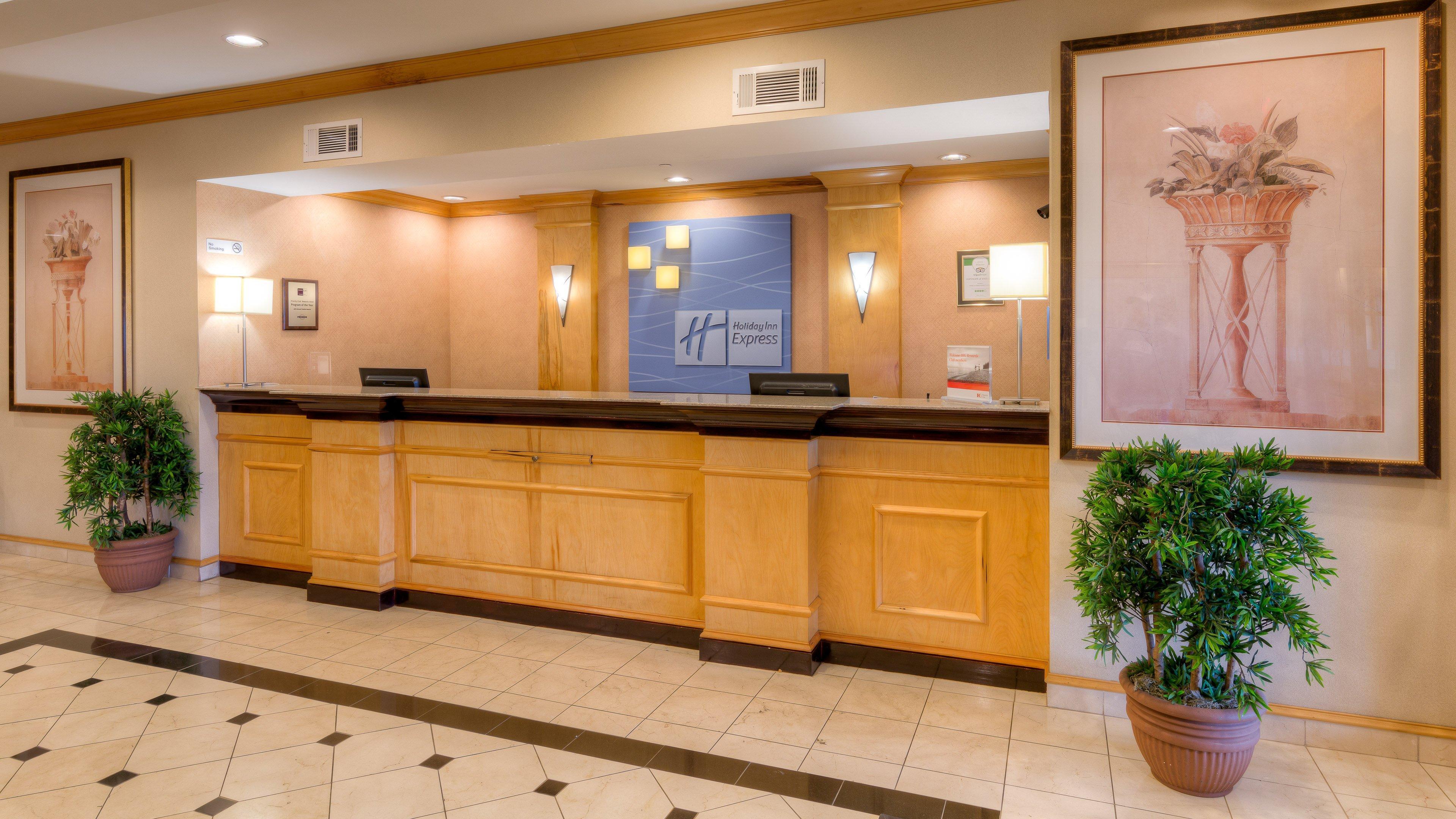 Holiday Inn Express Hotel & Suites Memphis Southwind By Ihg Dış mekan fotoğraf